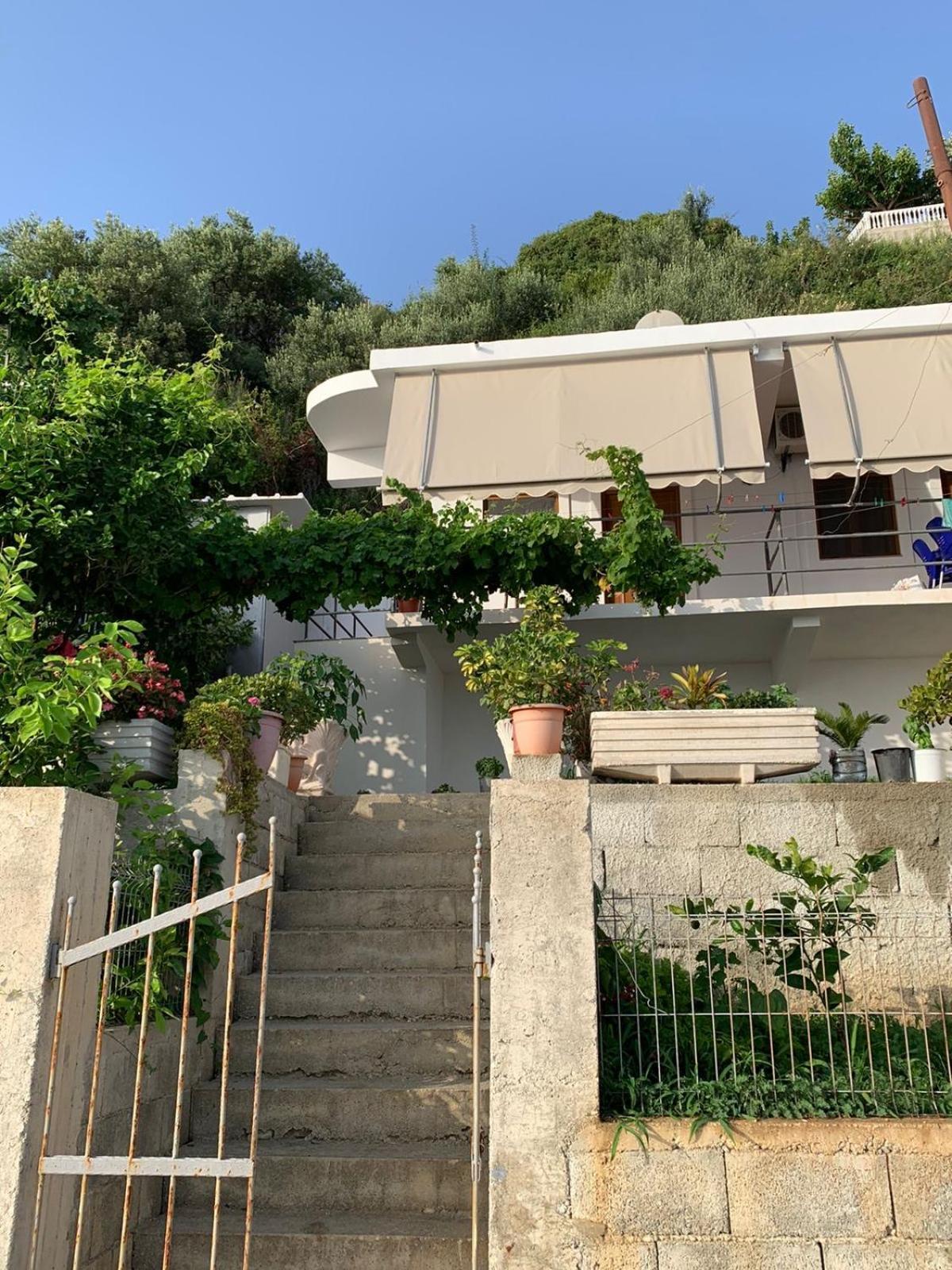 Appartamento Sea La Vie Anesti Borsh Esterno foto
